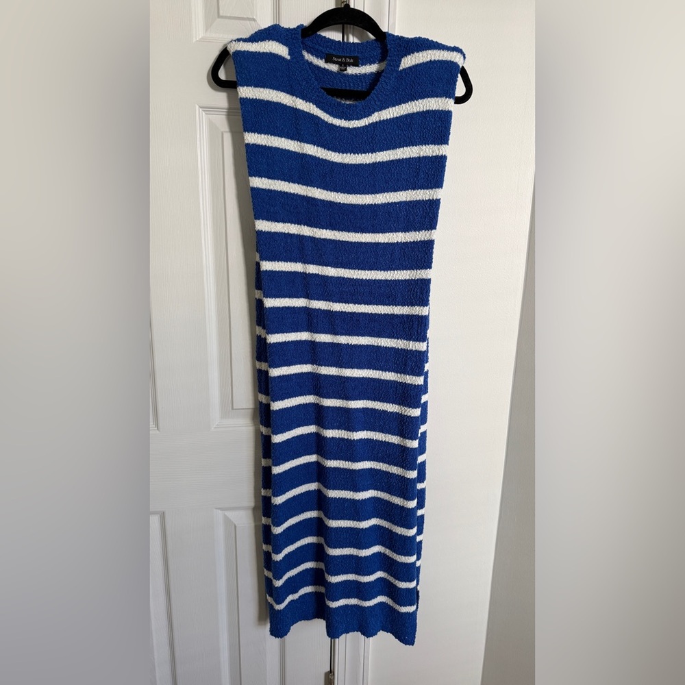 Triple Threads Blue and White Striped Maxi Dress with Shoulder Pads
